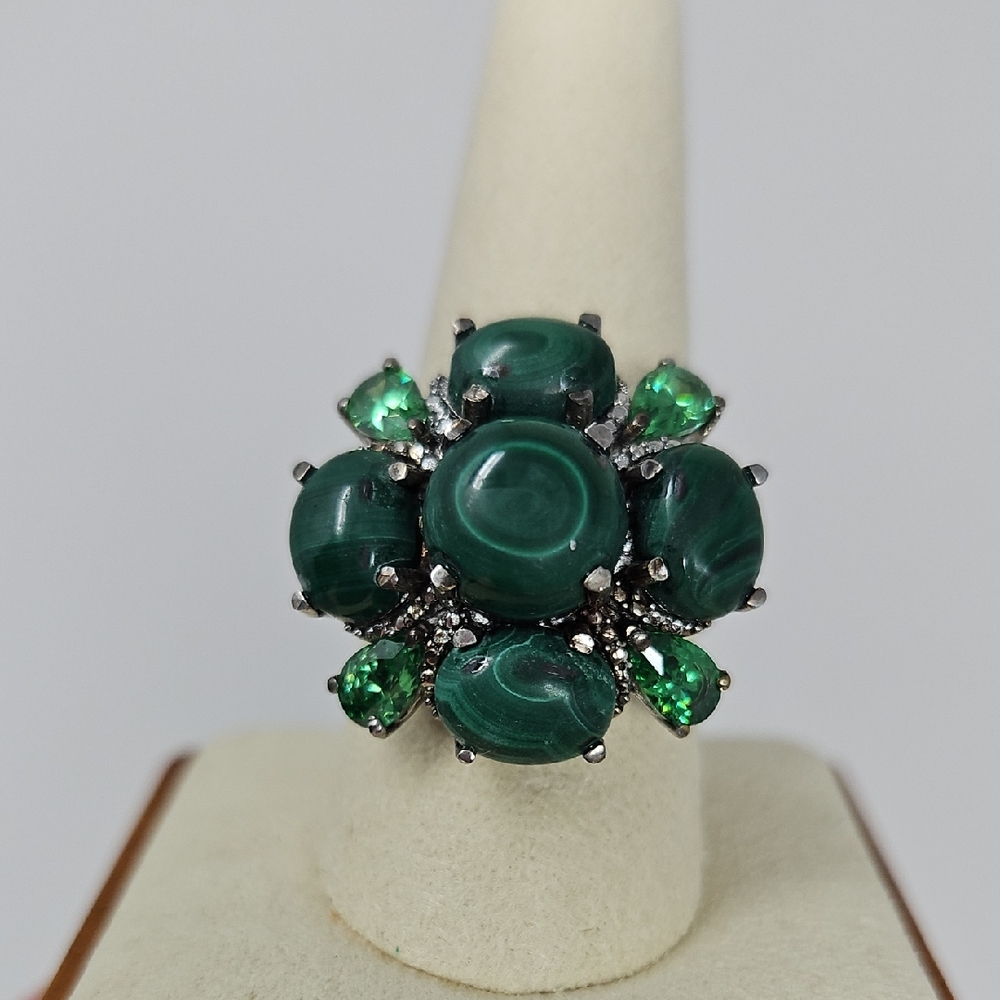 Elegant Green Gemstone Green Accents Silver Karis STS Ring Size 10